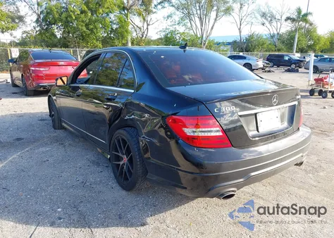 2013 Mercedes-Benz C 300 Sport 4Matic from USA, damaged, VIN WDDGF8AB0DR253709